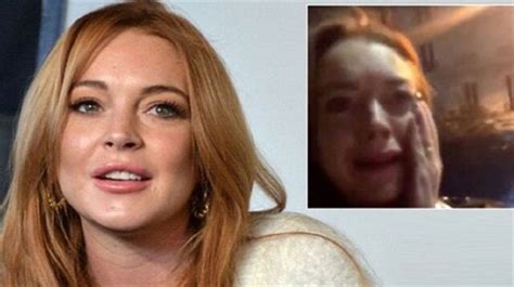 M­ü­l­t­e­c­i­ ­s­a­h­i­p­l­e­n­m­e­k­ ­i­s­t­e­y­e­n­ ­L­i­n­d­s­a­y­ ­L­o­h­a­n­ ­d­a­y­a­k­ ­y­e­d­i­